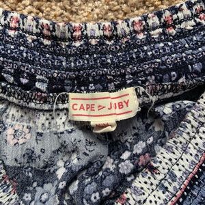 Aeropostale floral blouse